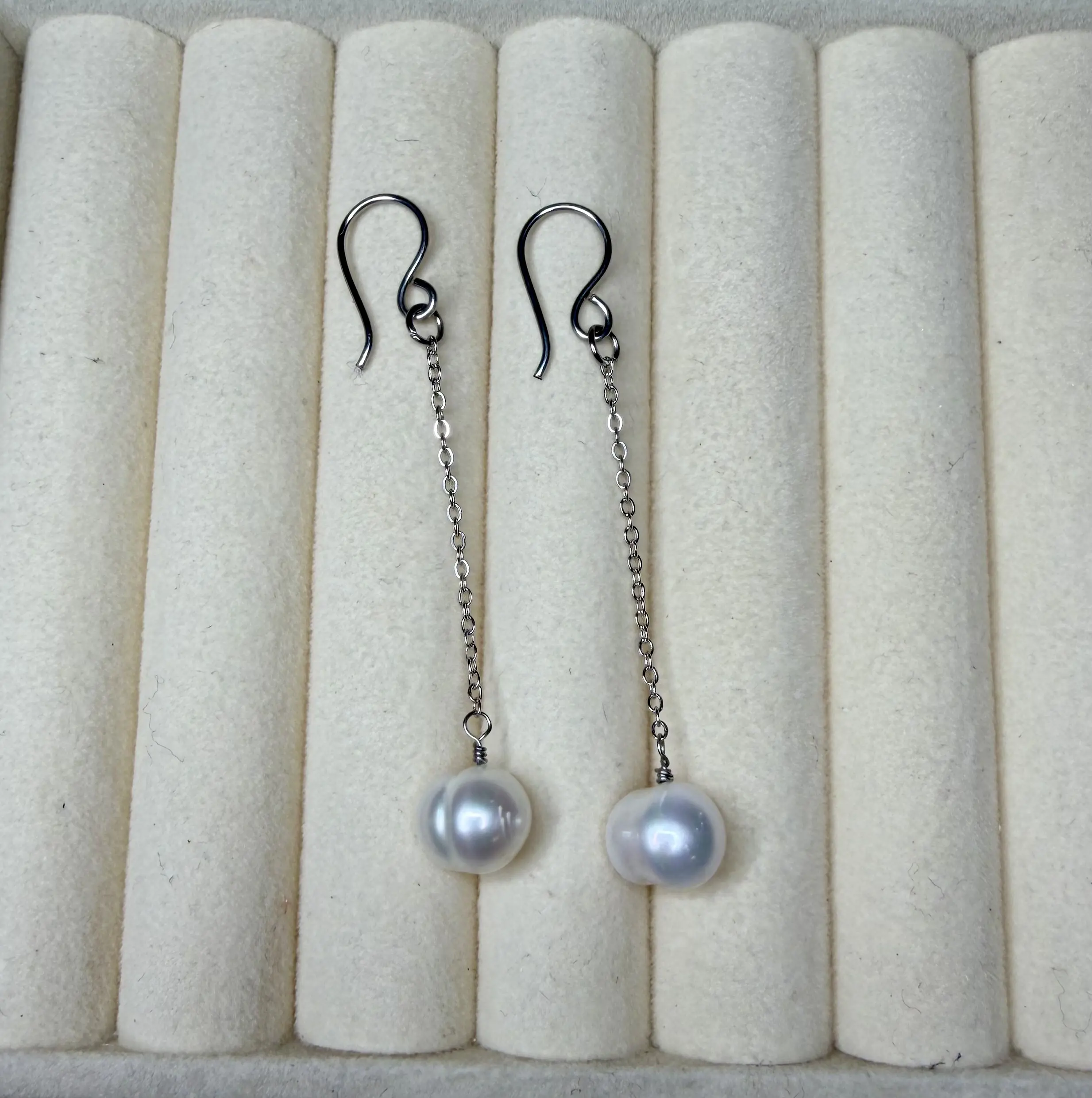 White Pearl Dangling