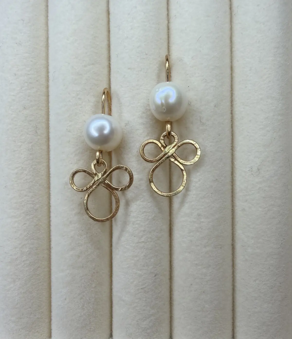 Angel Pearl Earrings