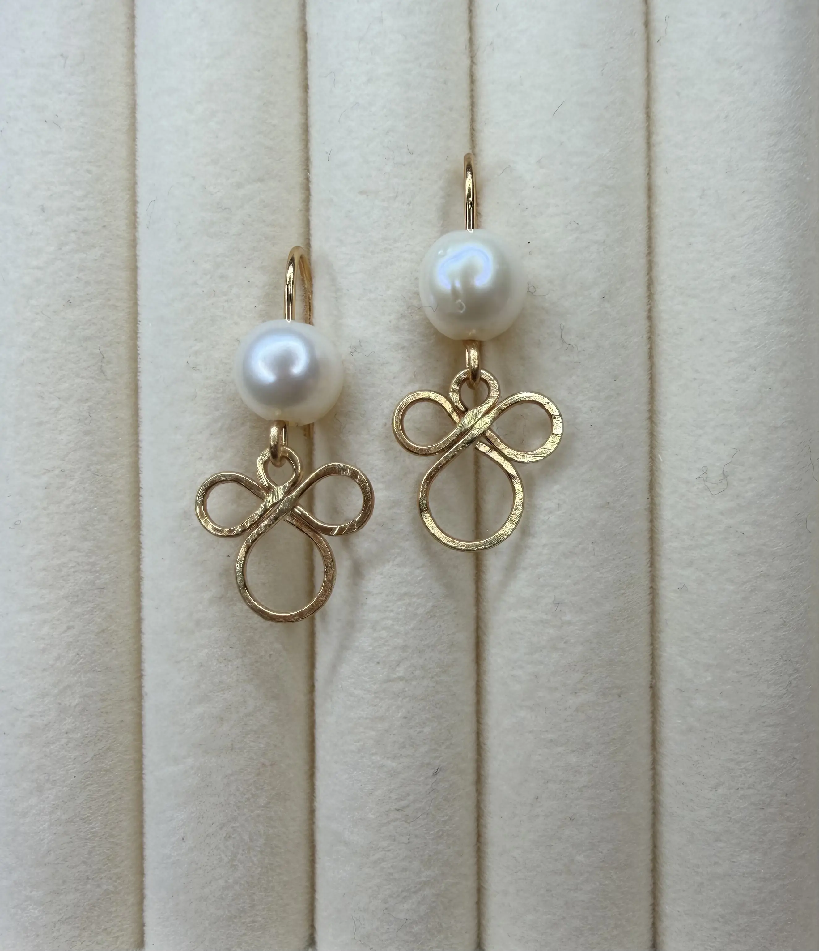 Angel Pearl Earrings