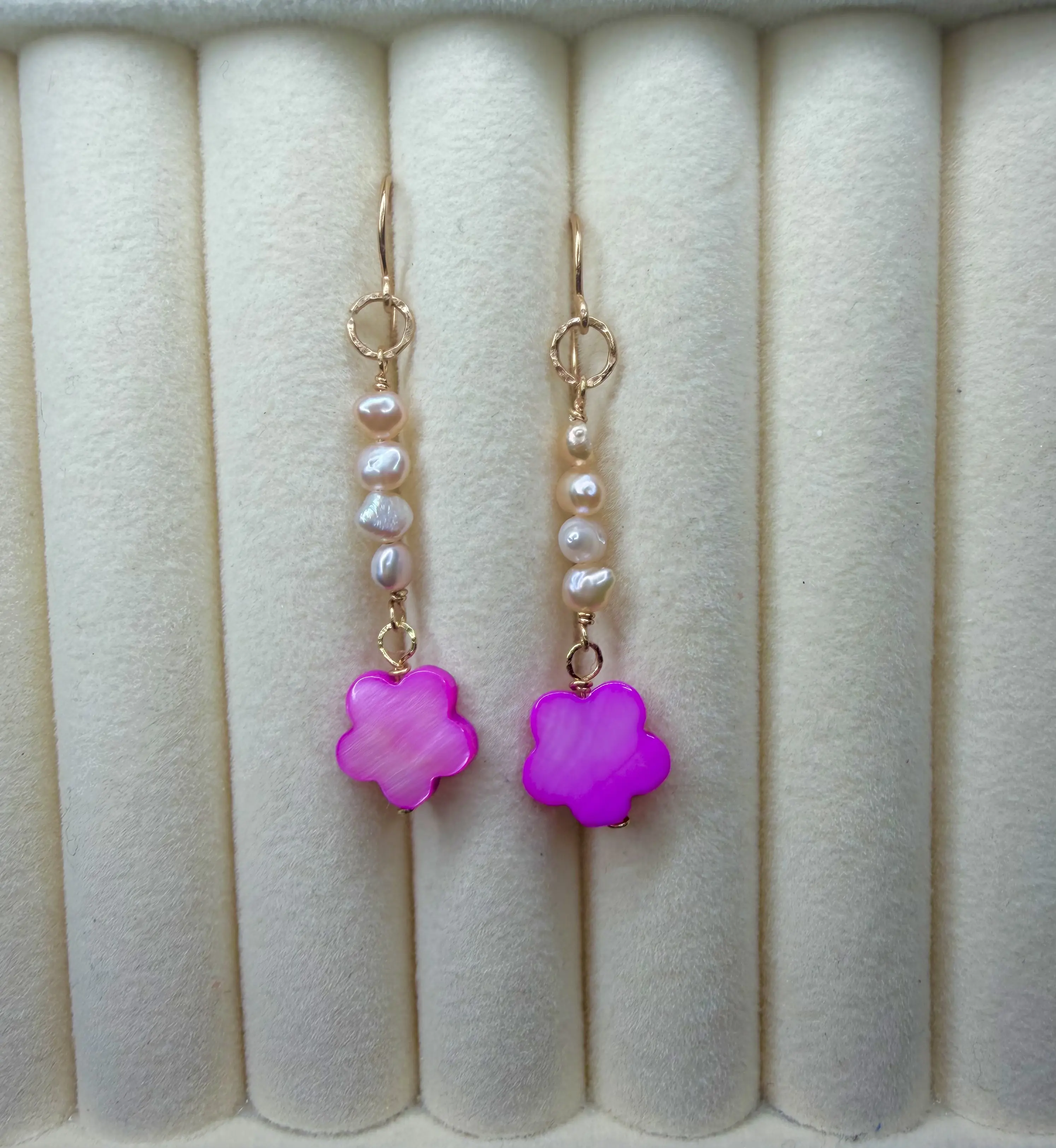 Floral Pearl Drop
